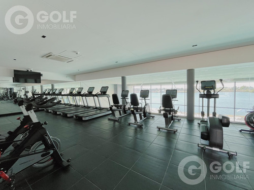 Venta Penthouse 4 Dormitorios En Carrasco Boating