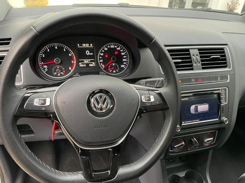 Volkswagen Suran 1.6 Imotion Highline 110cv Lucas Semini