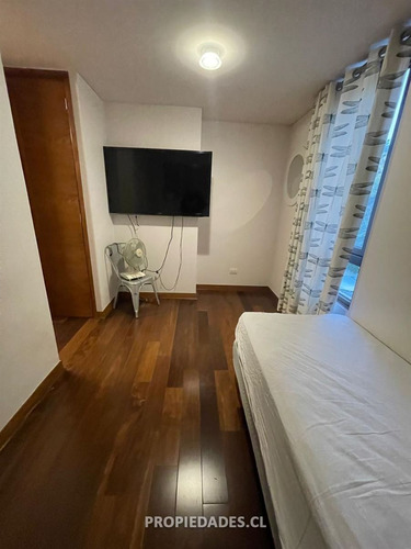 Depto En Venta De 4 Dorm. En Las Condes 800mts Jardin Propio