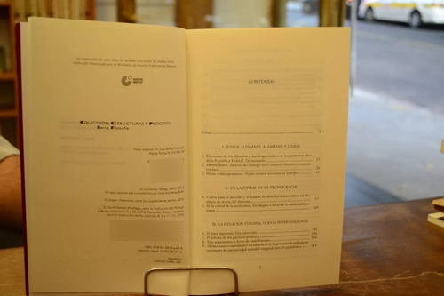 En La Espiral De La Tecnocracia. Jürgen Habermas.
