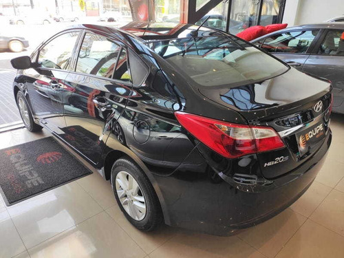 Imagem 4 de 15 de Hyundai Hb20s 1.6m Comf 2015