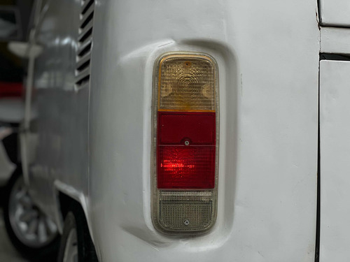 Volkswagen Kombi 1.6 Std 3p