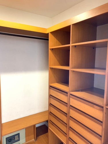 Escuela Militar, Barrio El Golf, Amplio, Clasico, Amenities