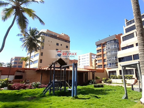 Imagen 9 de 10 de En Venta Apartamento A Remodelar Edificio Bella Vista Suites