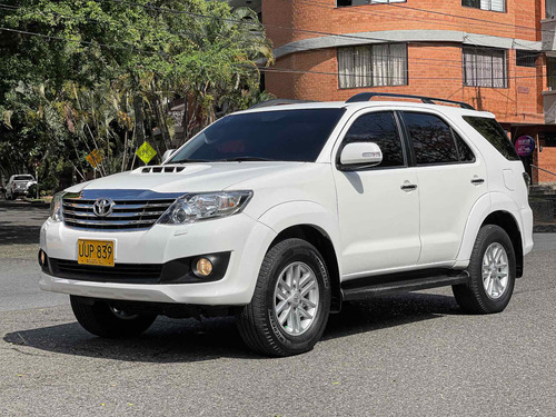 Toyota Fortuner 2015 3.0 Sr5 169 Hp