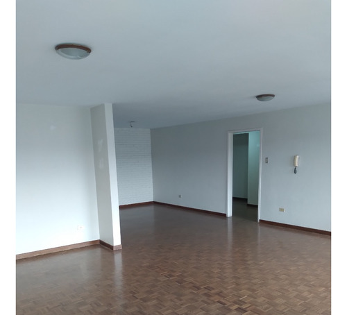 Vendo Apartamento 153m2, 3 Hab/ 3 Bañ/ 2 Ptos/ 1 Mal. Club Hípico