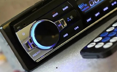 Imagen 3 de 6 de Radio Para Carro Con Usb Fm Bluetooth Sd Aux Potencia 60wx4