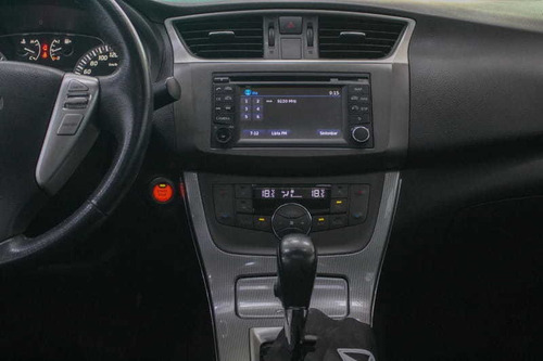 Imagem 11 de 13 de Nissan Sentra 20sl Cvt 2014