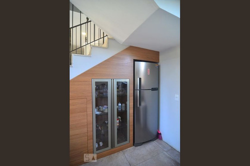 Imagem 14 de 15 de Casa Para Aluguel - Igará, 6 Quartos, 600 - 893499883