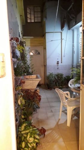 Imagen 17 de 21 de Hermoso Ph. Por Pasillo Corto - Solo 2 Ph. En Total - 2 Amb. - Patio - Guardilla - Lavadero -