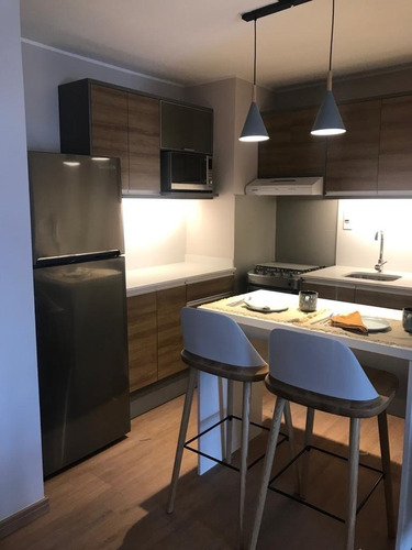 Imagen 3 de 7 de Atención Inversores Apartamento Con Renta, 1 Dormitorio Y Balcón Al Frente.