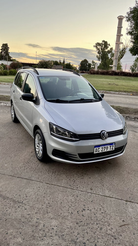 Volkswagen Suran 1.6 Comfortline 101cv