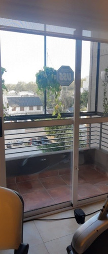 Imagen 8 de 12 de Departamento De 2 Ambientes En Venta - Moron Centro