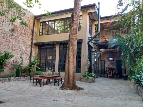 Imagen 13 de 30 de Casa Francesa Con Un Toque Industrial Para Eventos Tranquilos, Bautismos, Comuniones, Civiles, Reuniones Empresariales Etc. (valor X Evento Diurno) Consulte X Alq. Temporario Tel. 11 -5-150-0102