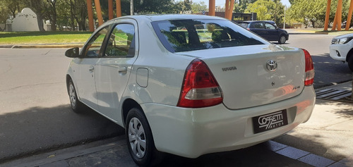 Toyota Etios ETIOS XS 1.5 M/T