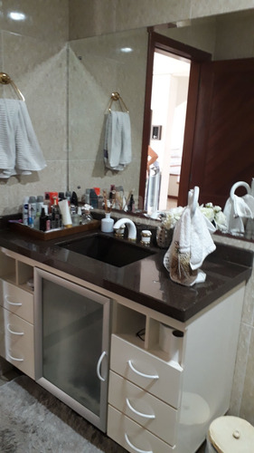 Imagem 16 de 30 de Casa Alto Padrão À Venda No Jardim Maluche Em Brusque/sc - 1672