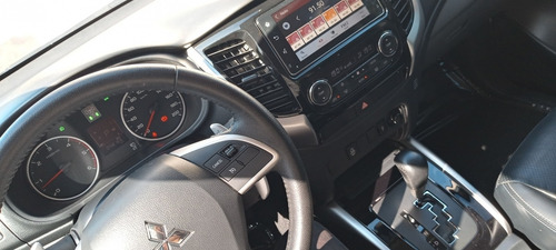 Imagem 9 de 11 de Mitsubishi L200 Triton Sport Turbo