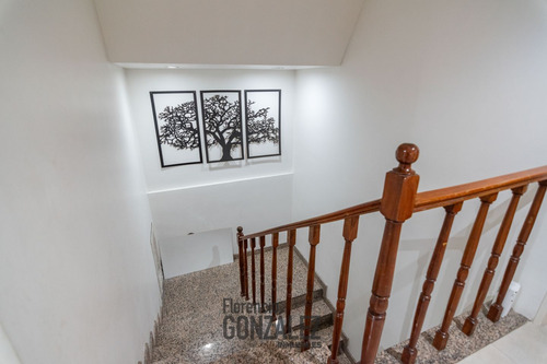 Venta De Casa 5 Ambientes En Liniers