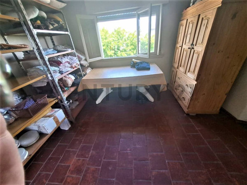 Residencia Geriatrica En Venta En Lanus