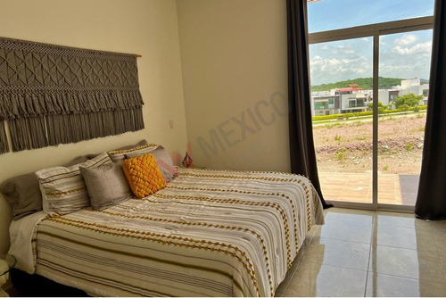 Casa En Venta En Sonterra Residencial En Mazatlan, Sinaloa