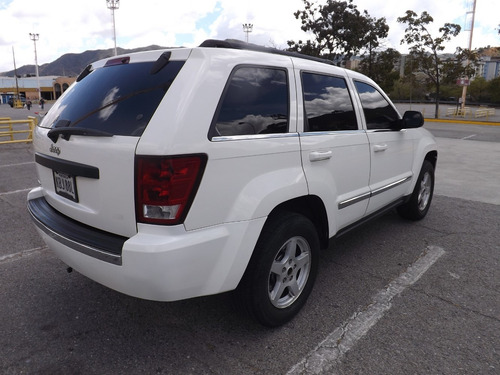 Jeep Grand Cherokee .