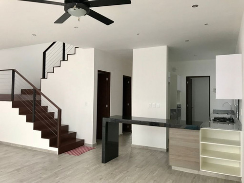 Imagen 3 de 14 de Increible Casa En Residencial Aqua By Cumbres 4 Recs 4 Baños