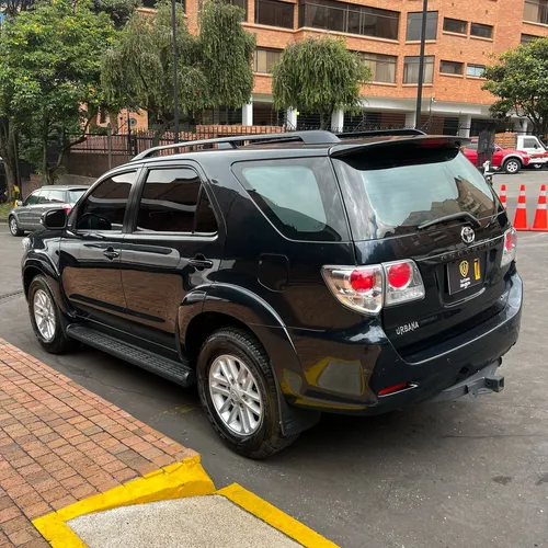 Toyota Fortuner 2.7l 4x2