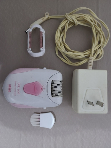 Depiladora Braun Silk Epil Eversoft Deluxe Rosa Con Blanco