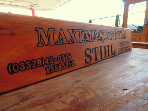 Carteles De Madera Y Otros Materiales