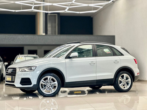 Audi Q3 1.4 Tfsi Ambiente S-tronic 5p