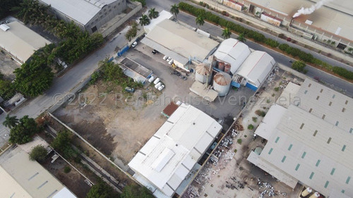 Imagen 9 de 30 de Galpones En Venta Zona Industrial Barquisimeto, Pozo De Agua Profundo, Gas Directo, Código 23-24410, Mz 29/03