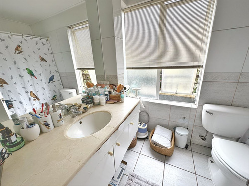 Casa En Arriendo De 4 Dorm. En Huechuraba