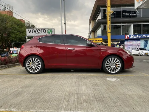 Alfa Romeo Giulietta 1.4 Distinctive Mt 2012