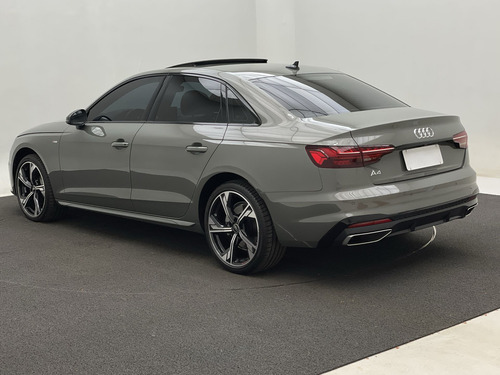 Audi A4 2.0 TFSI MHEV S LINE QUATTRO S TRONIC