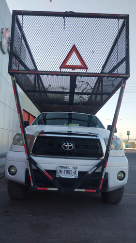 Toyota Tundra 5.7 Sr5 V8 Doble Cab 4x2 At