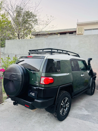 Toyota Fj Cruiser 3p Premium Aa Ee Ra Abs 4x4 At