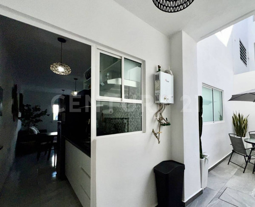 Departamento En Venta En Azul Península, Puerto Vallarta