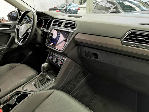 Volkswagen Tiguan 1.4 Comfortline Plus At