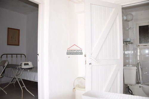Apartamento En Punta Del Este, Peninsula- Ref: 5145