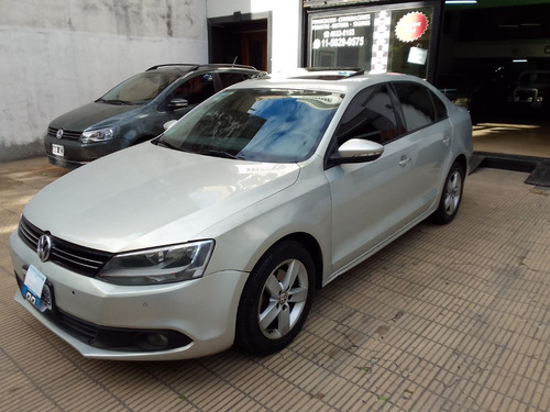 Volkswagen Vento 2.5 Luxury 170cv Tiptronic