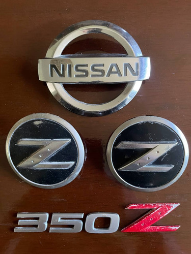 Emblemas Nissan 350z