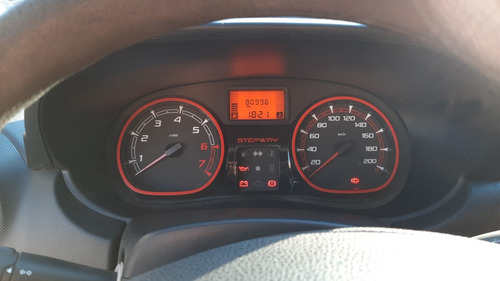 Renault Sandero Stepway 1.6 Dynamique 105cv 2012