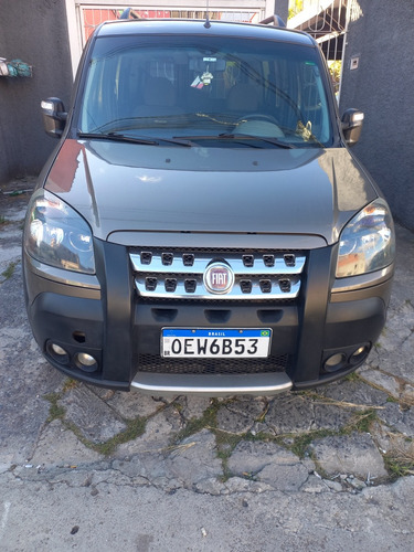 Fiat Doblo 1.8 16v Adventure Xingu Locker Flex 5p