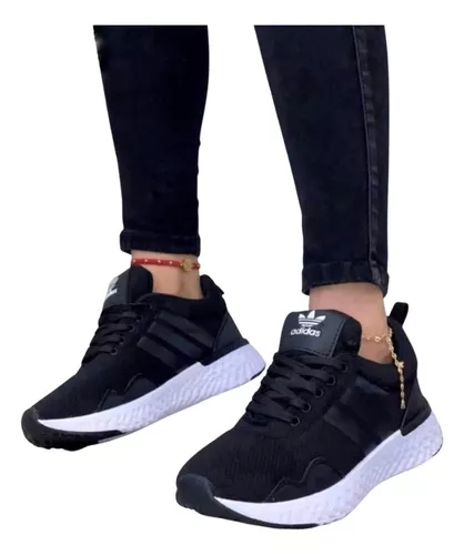 Zapatos Deportivos Variado Para Damas Moda Colombiana - Bs. 78.430,00  Zapatos  deportivos mujer, Zapatos deportivos adidas, Zapatos adidas mujer