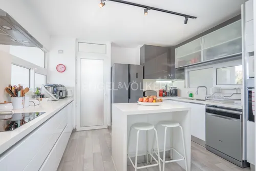 Venta Departamento Con Jardín En Marbella