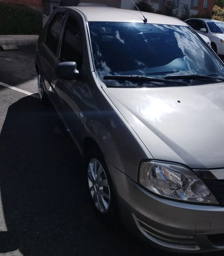 Renault Logan 1.6 Expresion