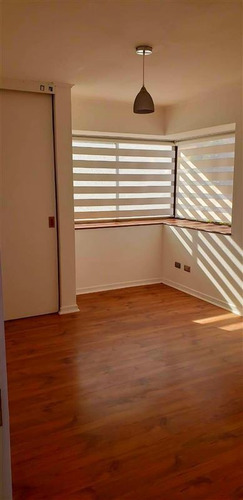 Casa En Venta De 4 Dorm. En La Serena