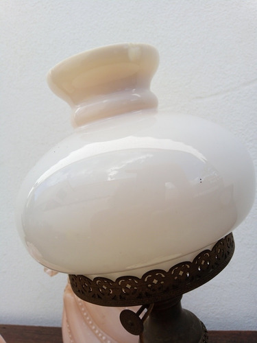 Imagen 5 de 8 de Lámpara De Mesa Opalina Blanca Pantalla Vidrio De Leche