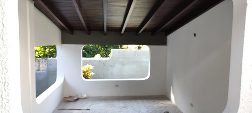 Imagen 6 de 14 de Casa En El Castaño