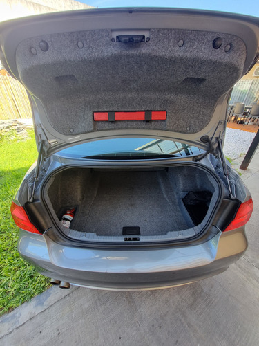 BMW Serie 3 3.0 330i Sedan Executive Step